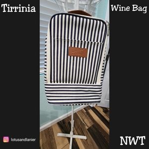 Tirrinia Nautical Striped Wine Bag NWT